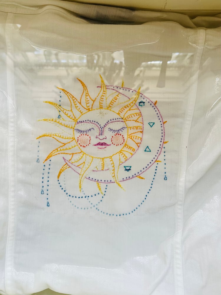 Image of Sun and Moon embroidery design