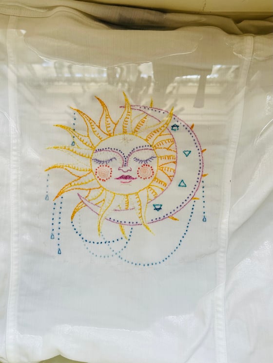 Image of Sun and Moon embroidery design