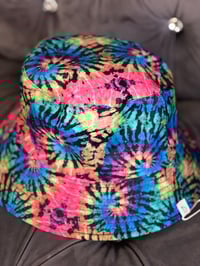 Image 2 of “Pride of a bucket”