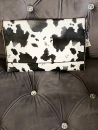Image 4 of “Moo clutch”