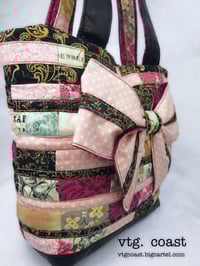 Image 1 of Take A Bow Bag