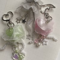 Image 1 of jellyfish keychain