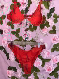 Image 2 of “Red marbled three piece set”