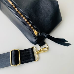 Image of Leather Belt Bag | Black
