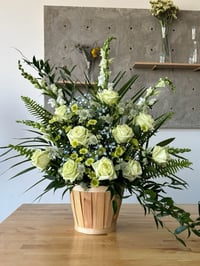 Image 1 of Tribute Bouquet