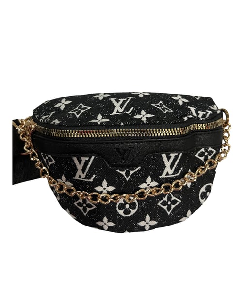 Image of LV Fanny pack 