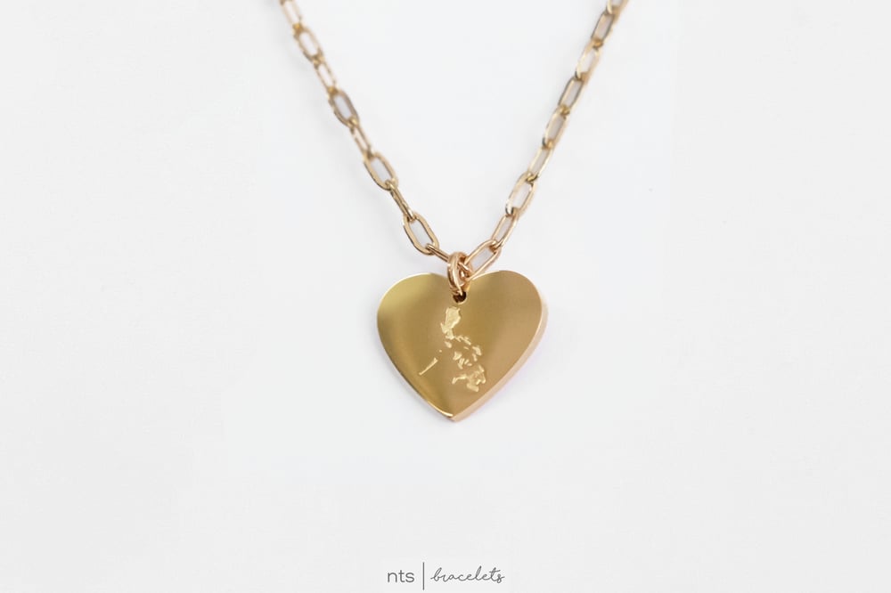 Image of  PI MAP HEART NECKLACE (GOLD)