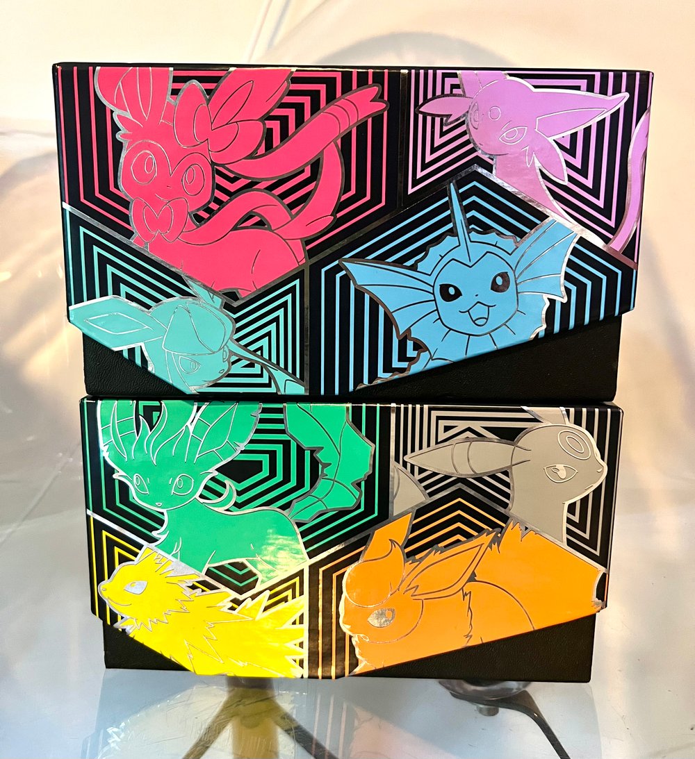 Image of Evolving Skies Umbreon Box Set