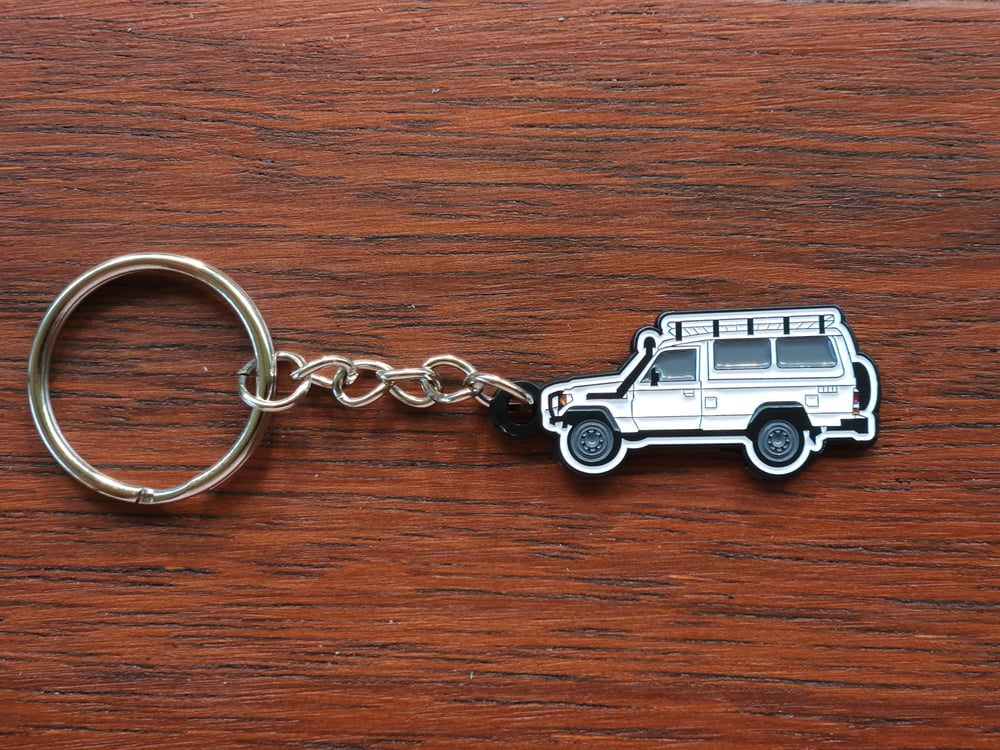 Image of AdventuRing Keychains Troopy Keyring - White, Sandy Taupe or Blue