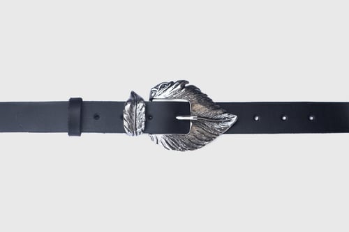 Image of Feather leather belt in Black