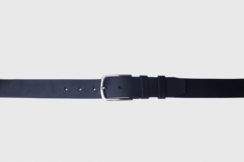 Image of Classic Leather Belt in Black