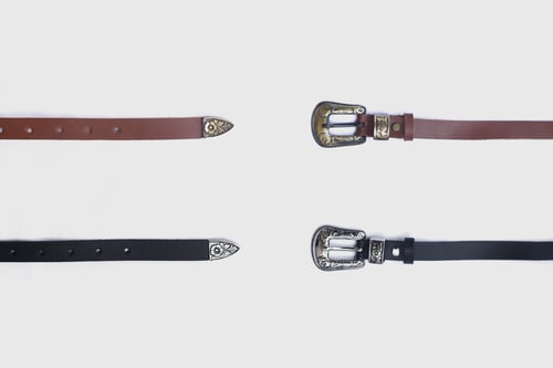 Image of Adorn Leather belt in Matte Black