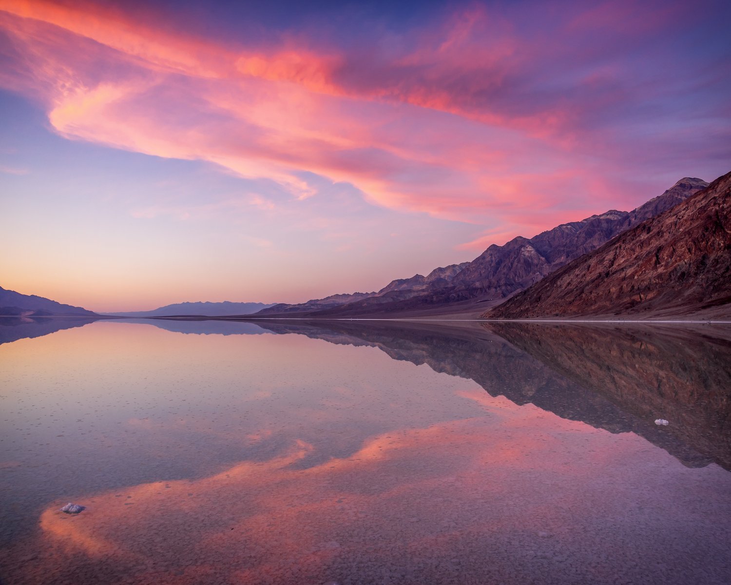 Image of Death Valley Lake 