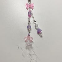 Image 3 of jellyfish keychain 