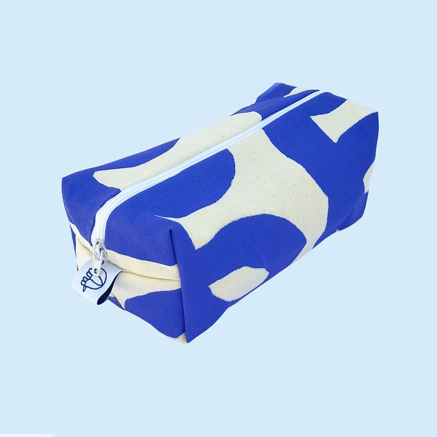 Image of SQUIGGLE POUCH - BLUE / BLACK