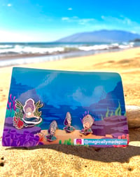 Image 1 of Oyster 4 Pin Fantasy set