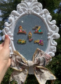 Image 4 of 5 pin Character Fantasy Pin Set
