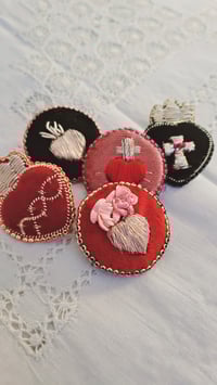 Image 3 of PINS  EX VOTO COEUR D'OR 