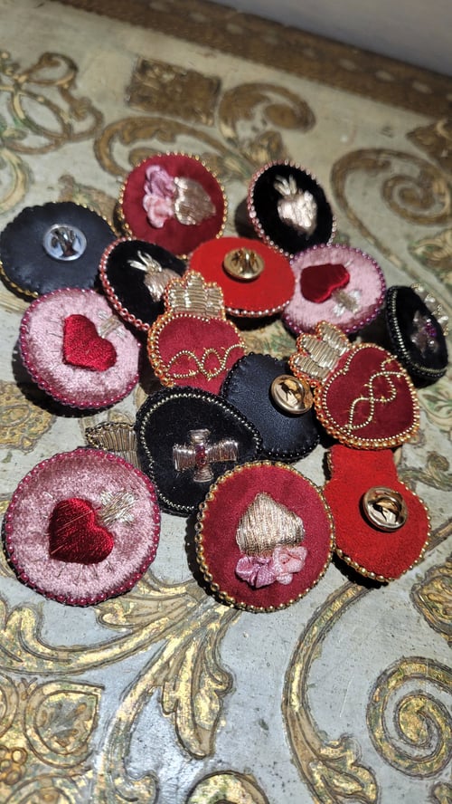 Image of PINS EX VOTO CROIX D'OR