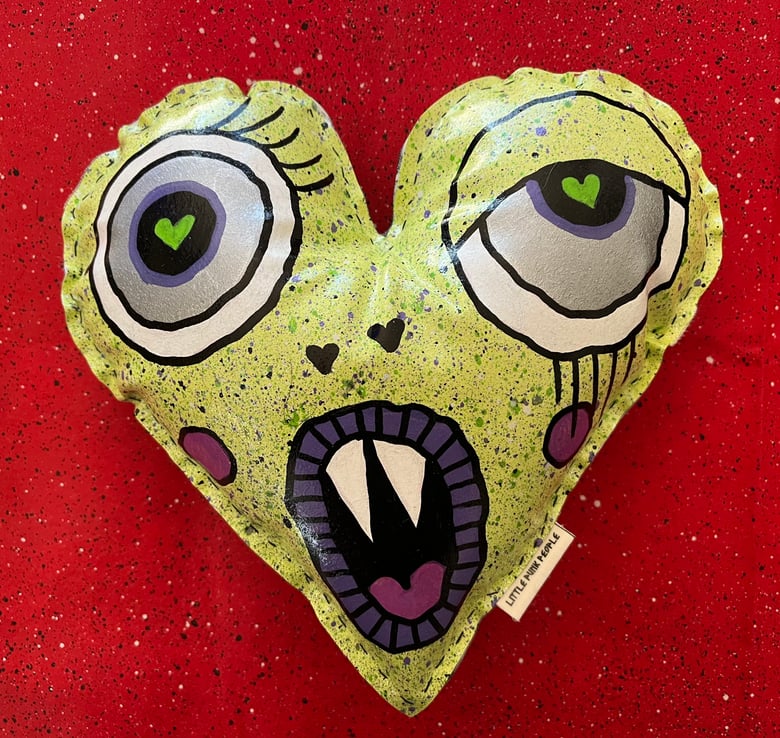Image of Green Pillow Goon Heart 