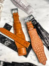 + L’ATTACHE CROC WATCH STRAP + COGNAC 