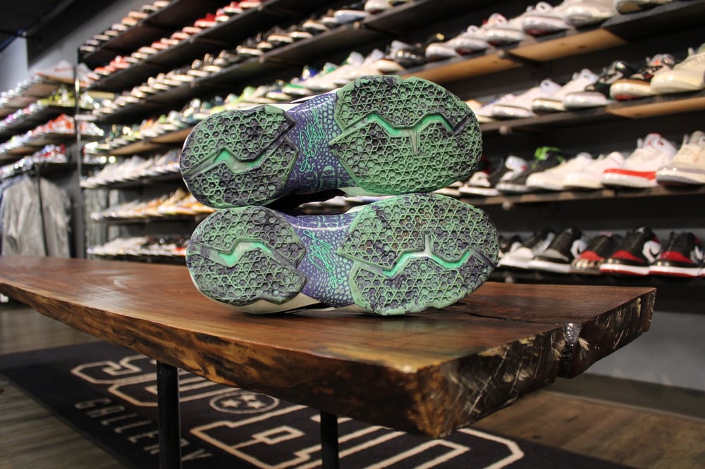 LeBron XI AS "Gator King" *USED*