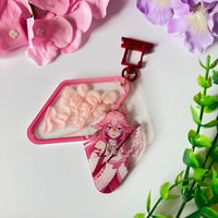 Image 3 of Genshin Dried Flower Swivel Charm