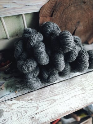 Image of Czech mill spun local yarn worsted weight