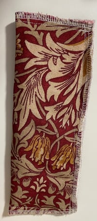 Image of William Morris Fabric Adjustable Padded Guitar Strap