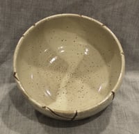 Image 2 of Medium bowl - white