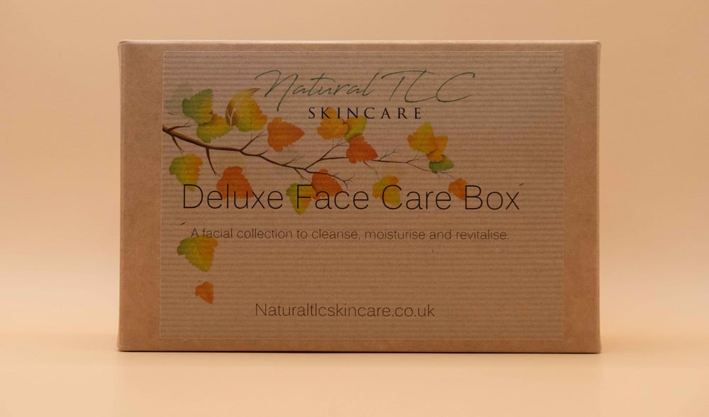 Image of Deluxe Face Care Box 🌸