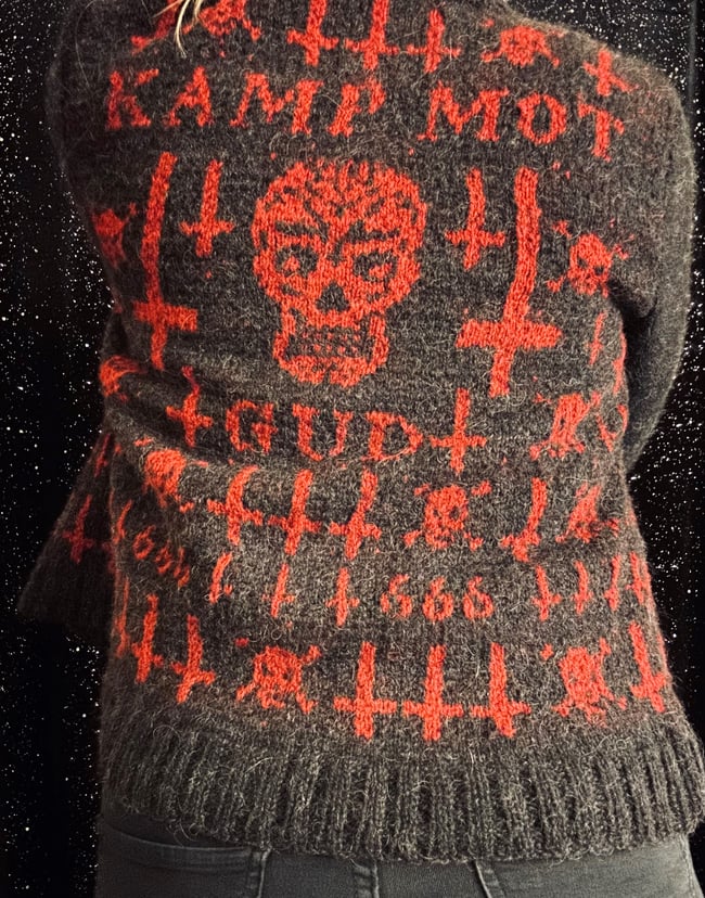 Kamp mot gud - Stickbeskrivning