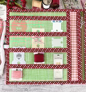 Image of The Simple Stitching Organizer/1 Bobbin/1 Zip/Poppie Cotton