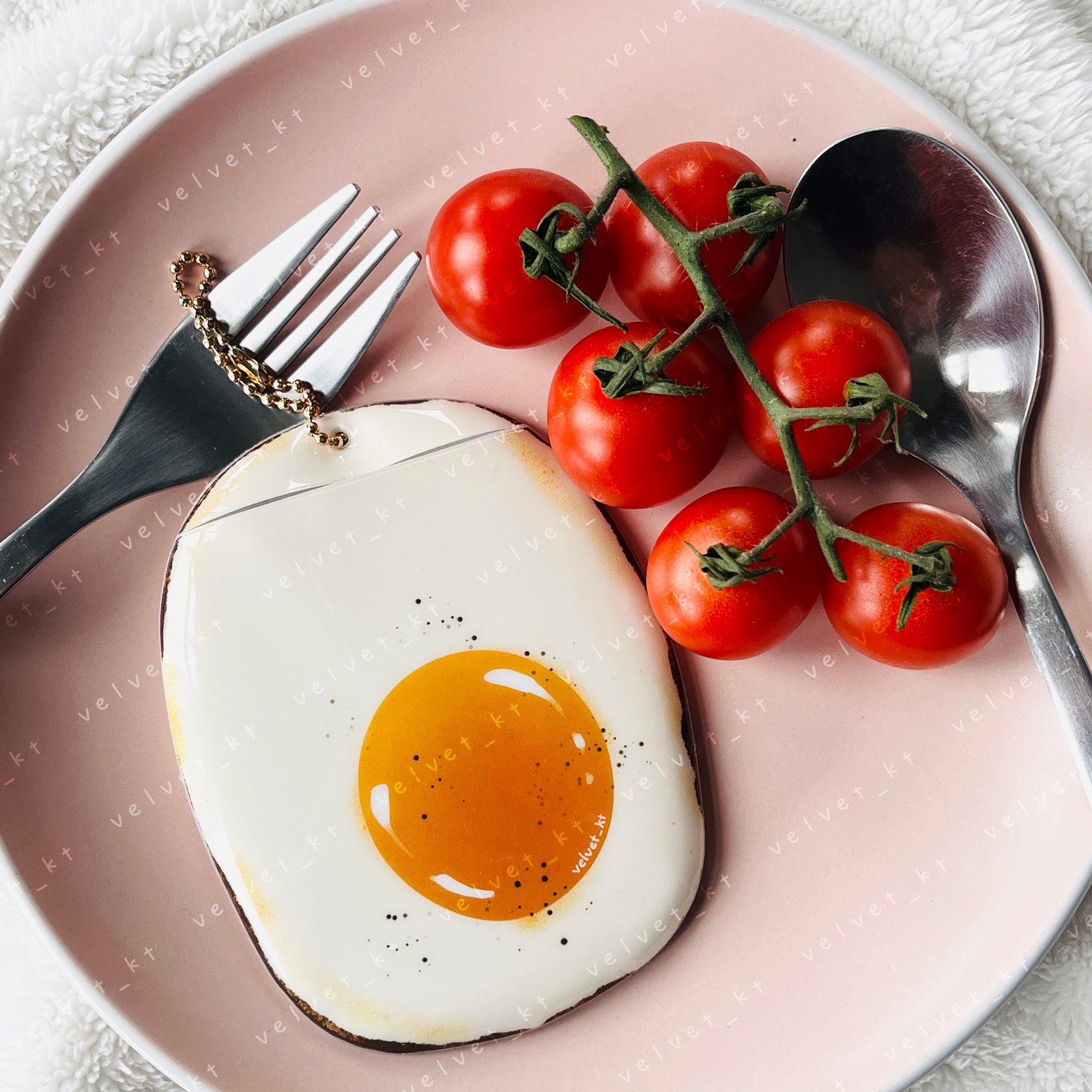 egg3.jpg?auto=format&fit=max&w=150