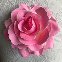 Image 2 of Assorted Large Roses - Page 1