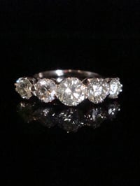 Image 1 of VINTAGE 18CT 5 STONE DIAMOND RING APPROX 2.10CT