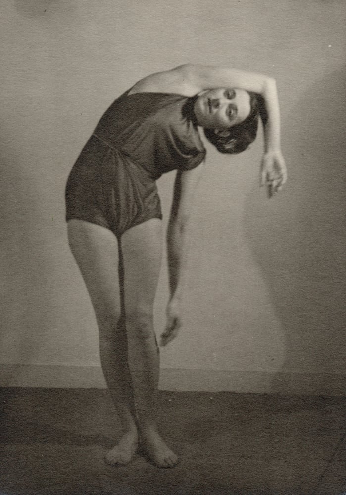 Image of Vassil Ivanoff: figure study of a woman, Paris ca. 1940s