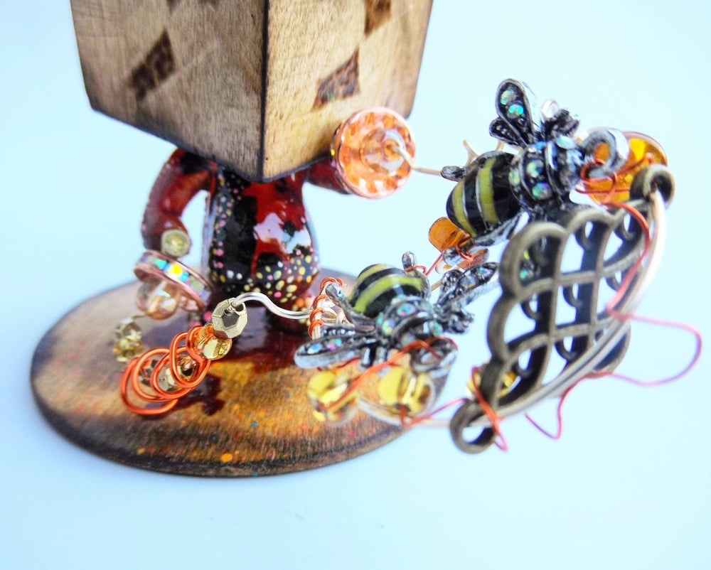 Melting Honey Bee No.4