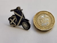 Lambretta style Scotland St Andrews Cross style badge 