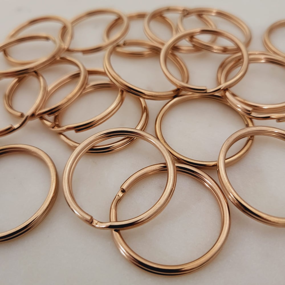 Image of 25 Pieces Rose Gold Split Key Rings .