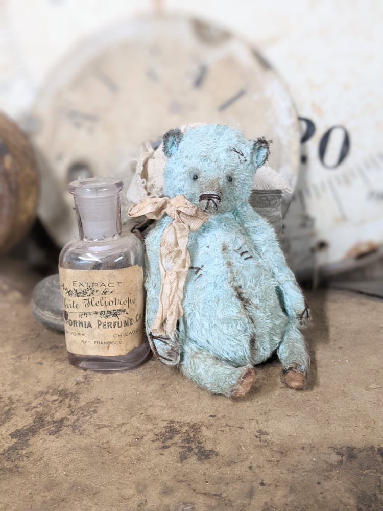Image of 5" - old worn shabby fat BLue grizzly bear  by whendi's bears
