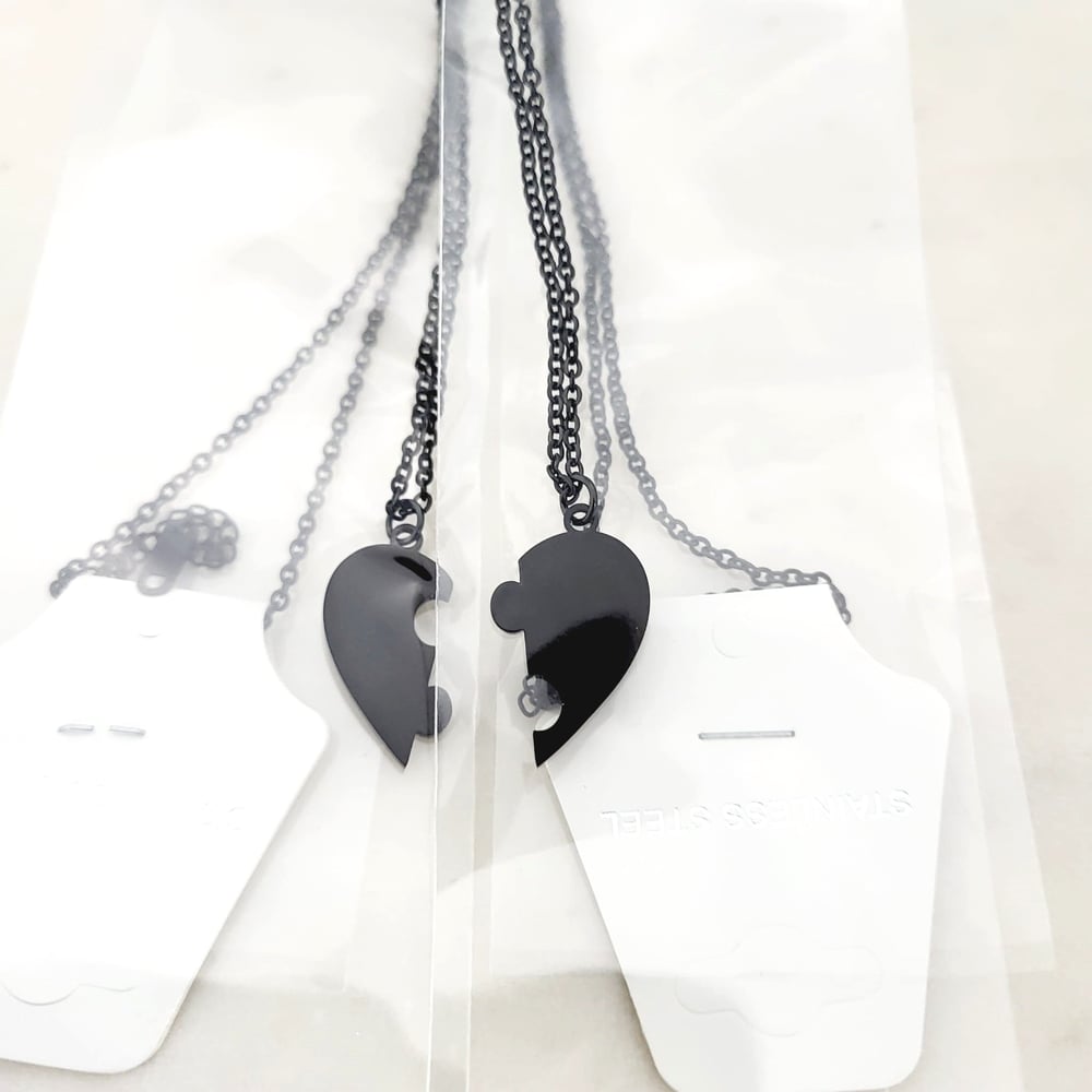 Image of Couple Heart Puzzle Jigsaw couple Pendant Necklace in Black Pair Pack Steel Laser Engraving Blanks