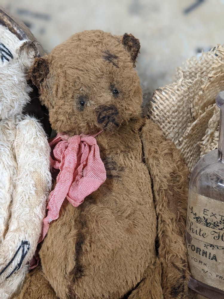 Image of 5" - old worn shabby fat  grizzly bear  by whendi's bears