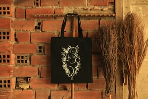 Image of Totebag 'Venus de Willendorf' B/N