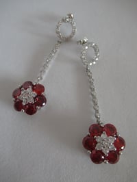 Image 1 of Kate Middleton Princess of Wales Inspired Replikate 6-Petal Flower Earrings