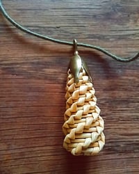 Image 5 of Courage Amulet with dried oak leaves and thyme 