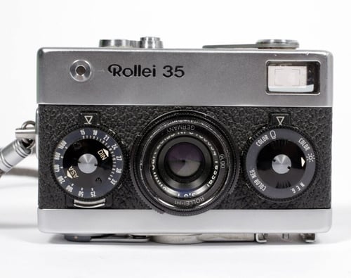 Image of Rollei 35 Singapore 35mm camera Tessar 40mm F3.5 lens METER WORKS 9070