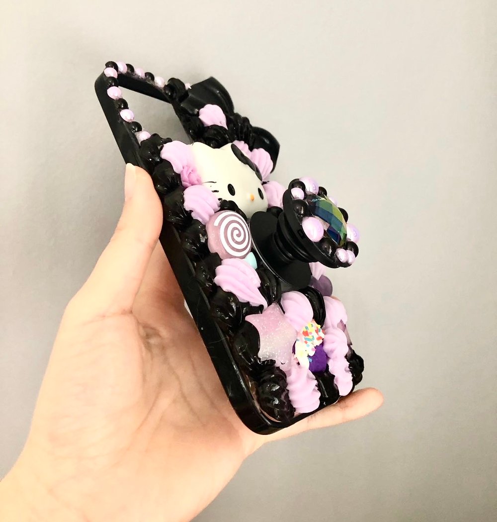 Black purple kitty decocen phone case