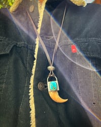 Image 5 of WL&A Handmade Old Style Turquoise Mtn Warrior Chief Double Sided Black Bear Claw Pendant #2