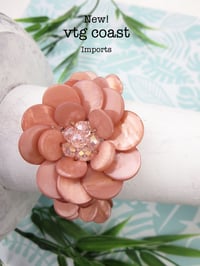 Image 1 of Pink Shell Bracelet